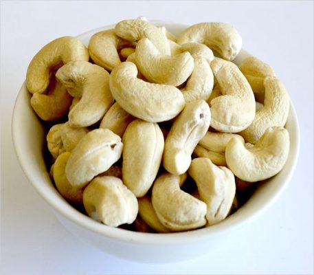 White Cashew Kernels